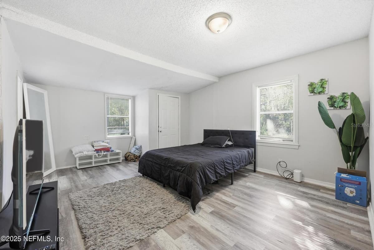 1305 MELSON AVENUE — photo 16 of 26