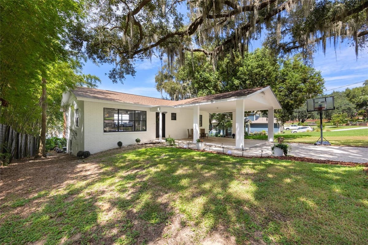 38 LIVE OAK ROAD — photo 78 of 80