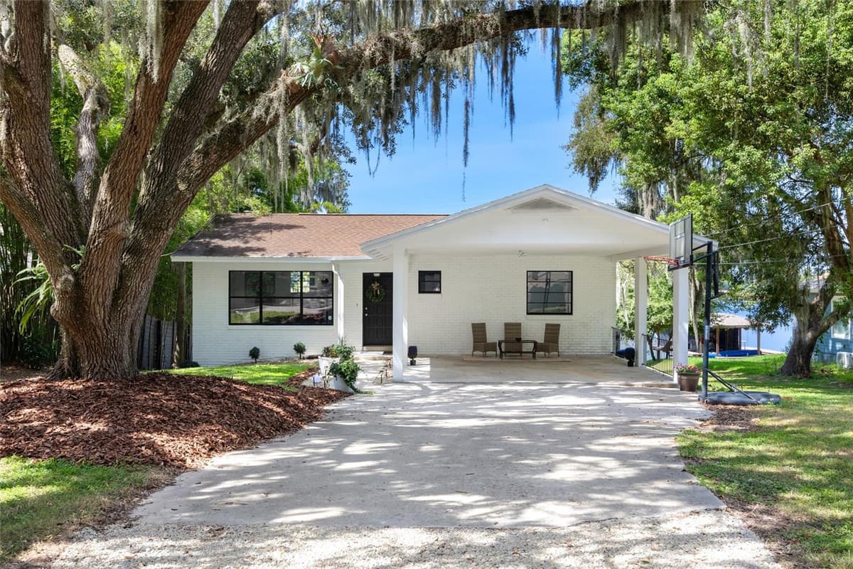 38 LIVE OAK ROAD — photo 4 of 80
