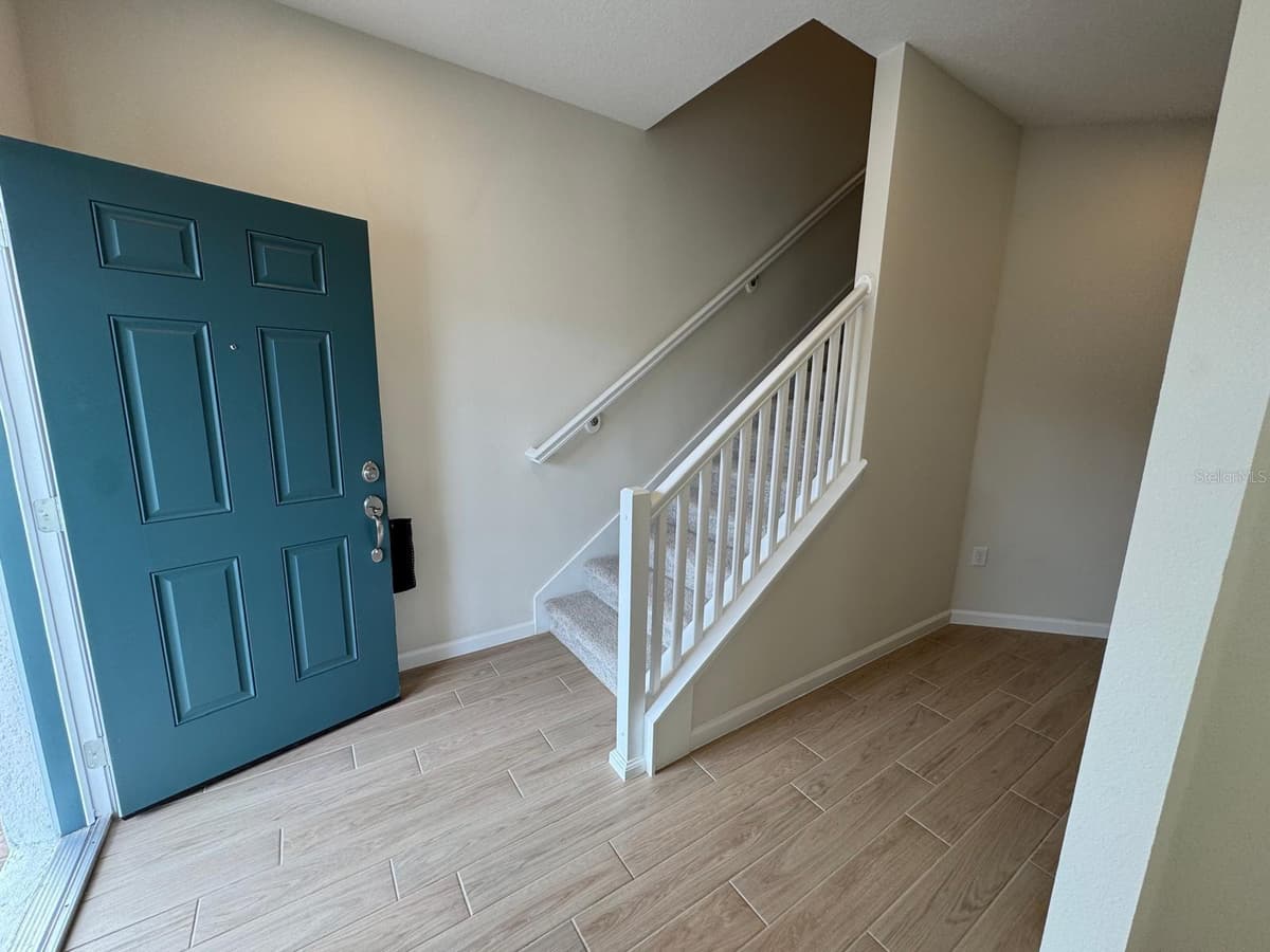 498 LADY PALM STREET — photo 2 of 22