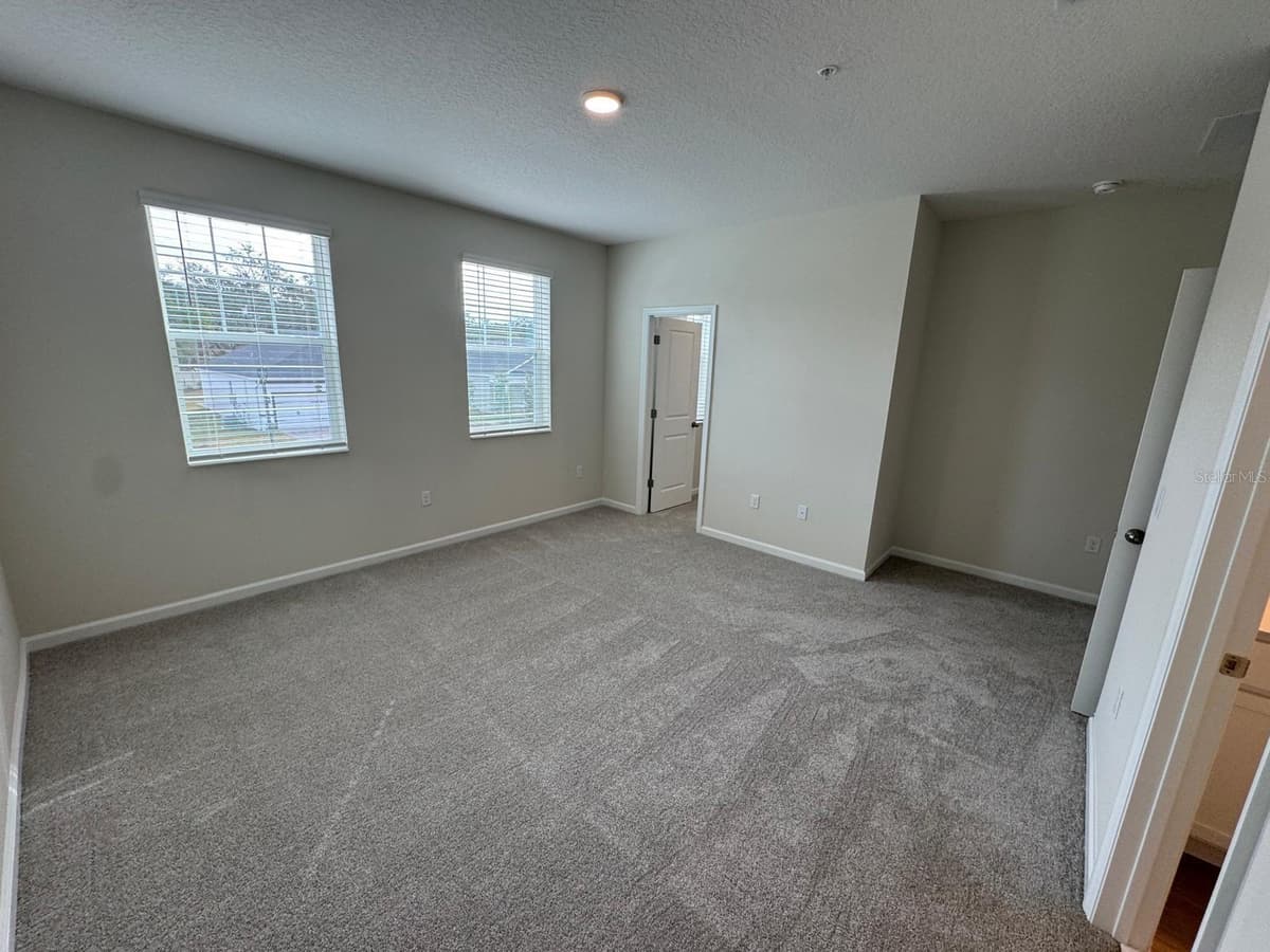 498 LADY PALM STREET — photo 10 of 22