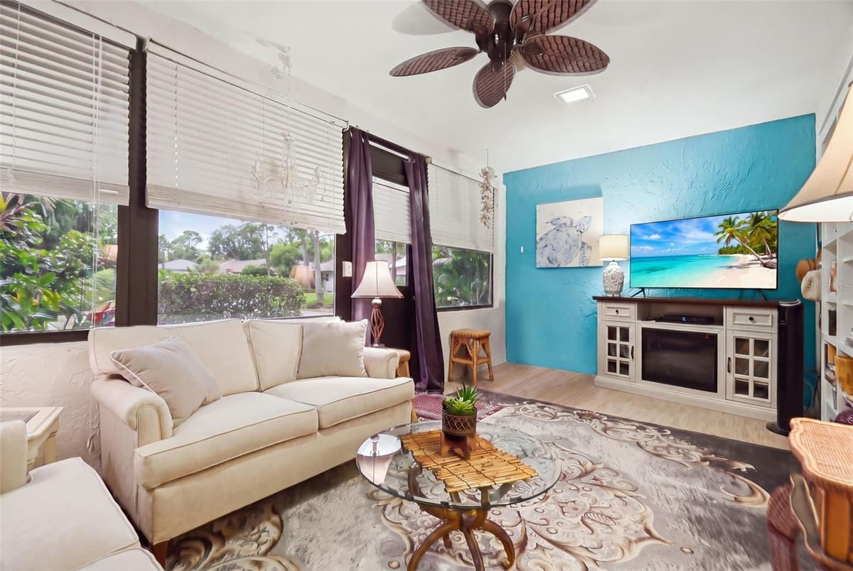 3207 GREEN DOLPHIN STREET — photo 28 of 39