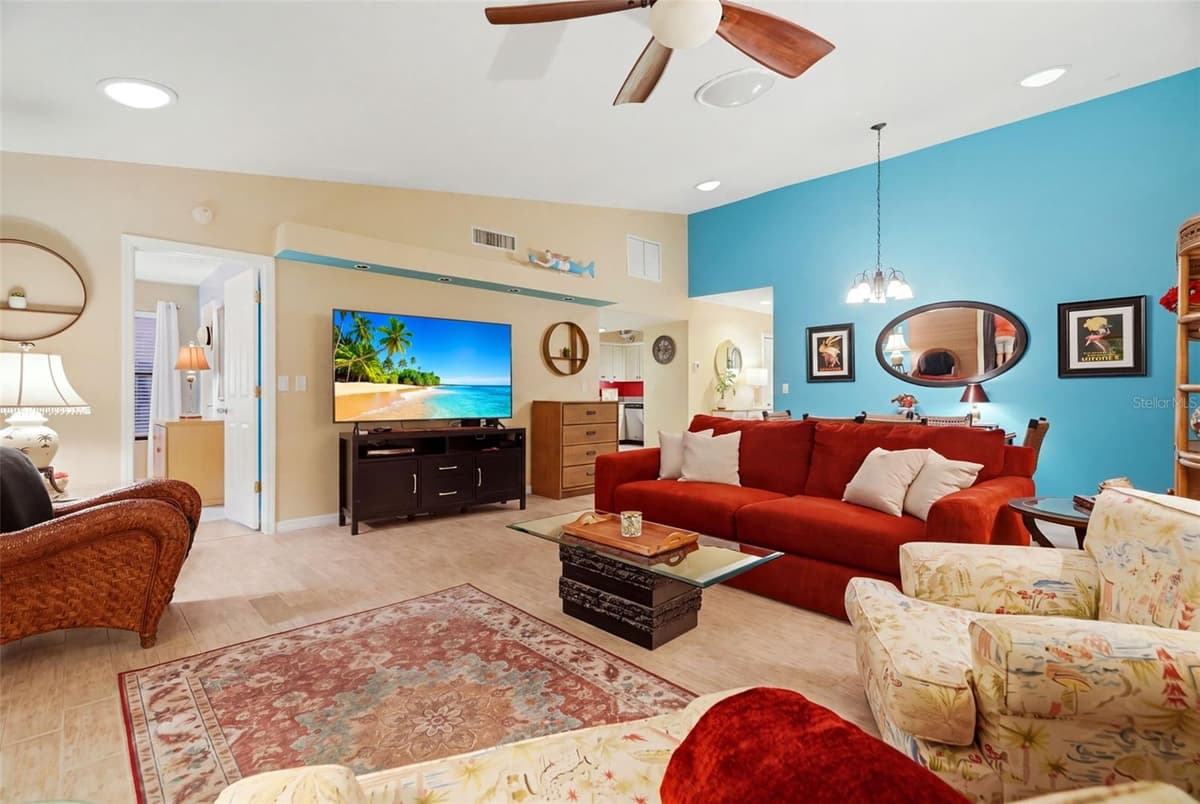 3207 GREEN DOLPHIN STREET — photo 6 of 39