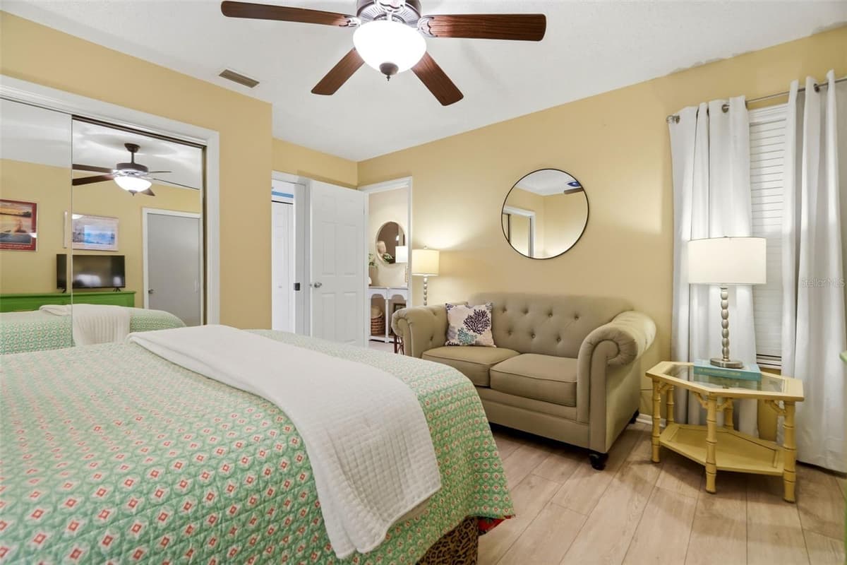 3207 GREEN DOLPHIN STREET — photo 8 of 39