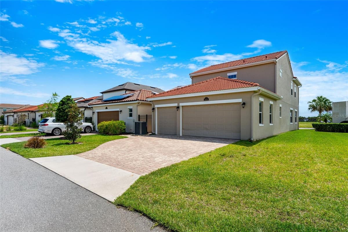 2564 ADDISON DRIVE — photo 40 of 59