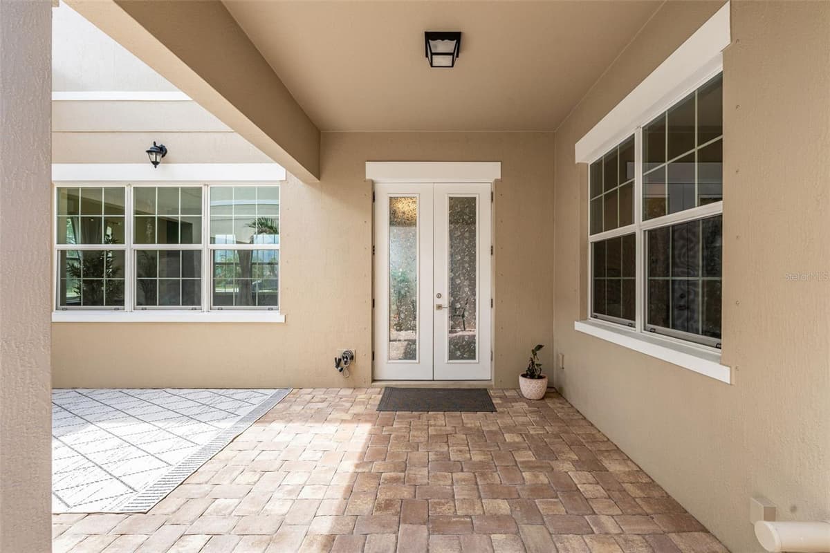 2564 ADDISON DRIVE — photo 8 of 59