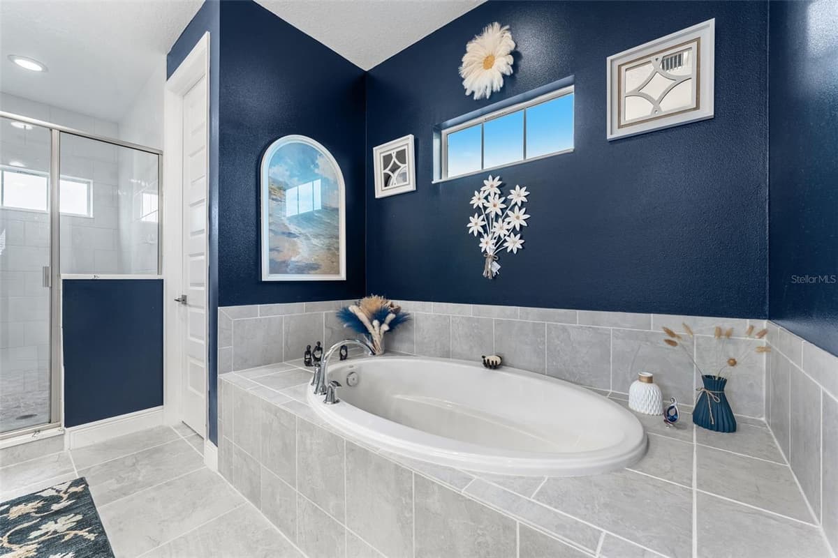 2564 ADDISON DRIVE — photo 32 of 59