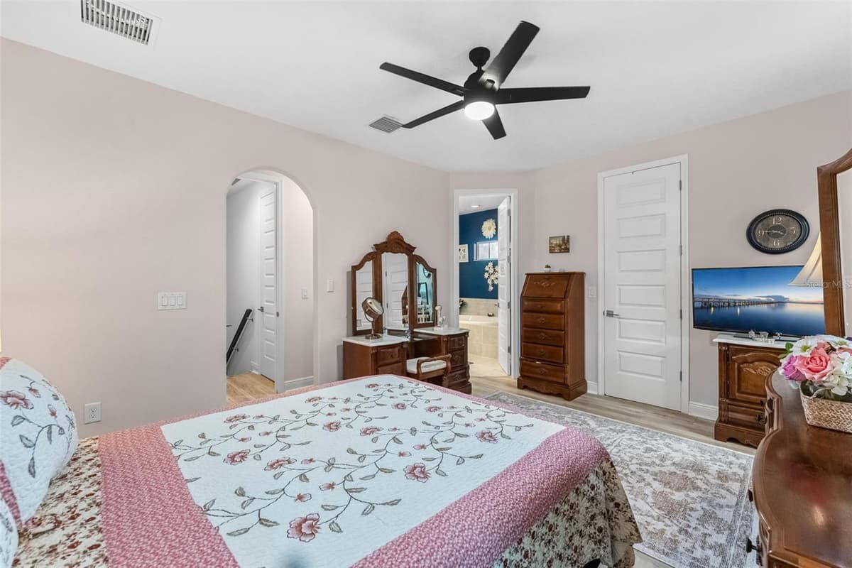2564 ADDISON DRIVE — photo 30 of 59