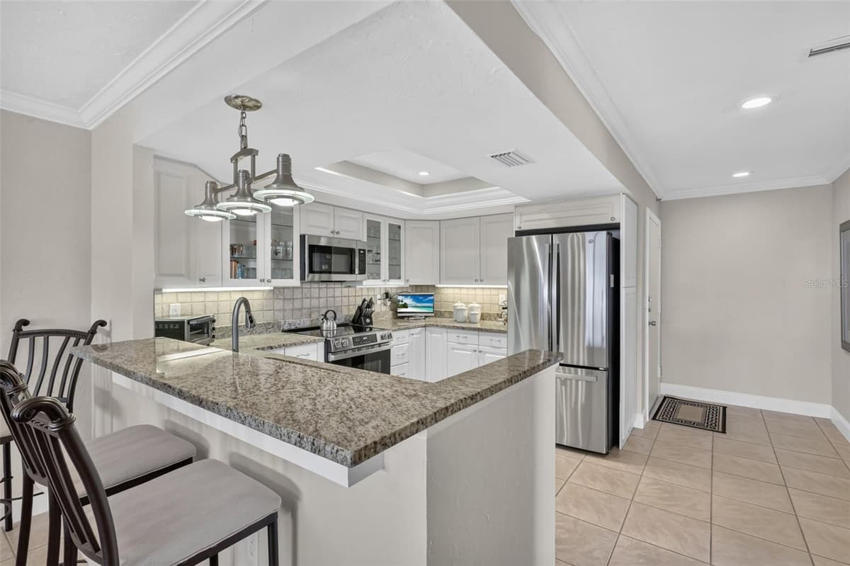 1200 PEPPERTREE LANE — photo 8 of 48