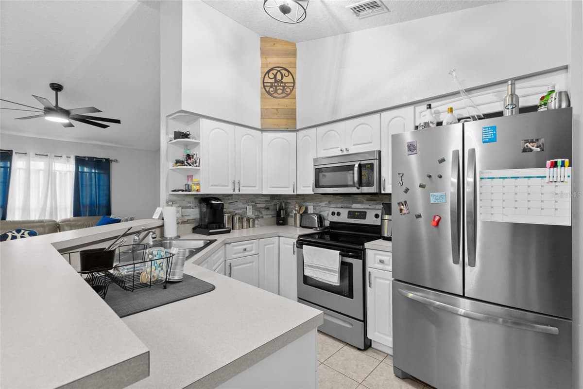 2440 AINSWORTH AVENUE — photo 14 of 28