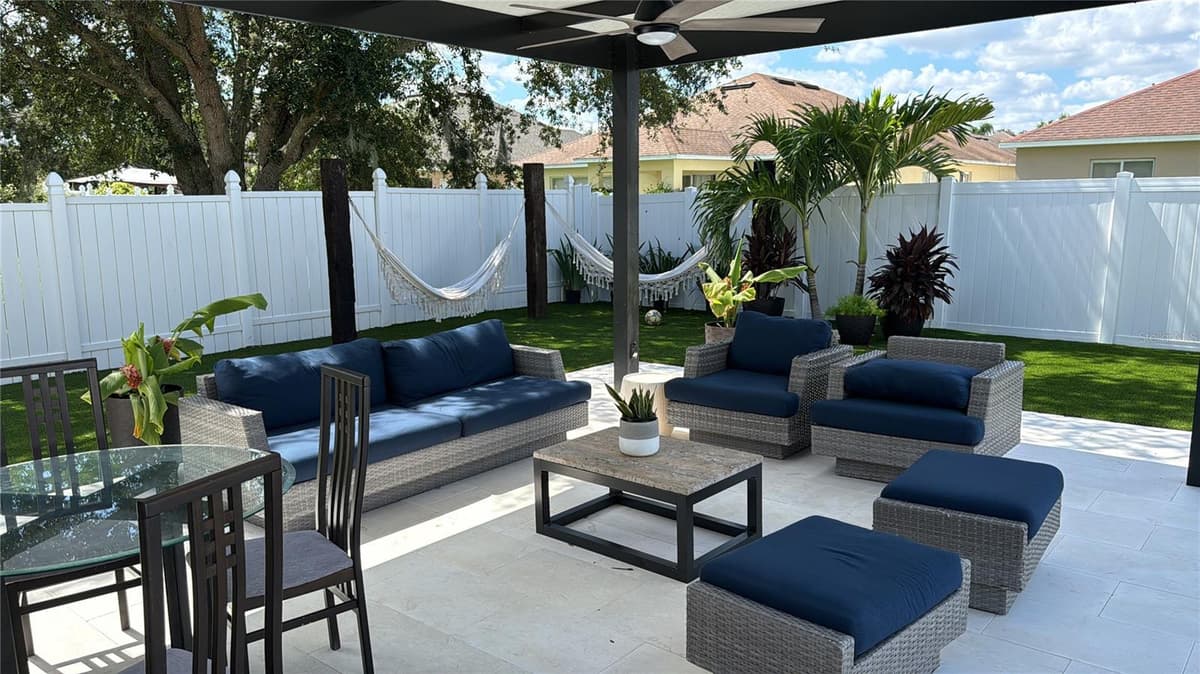 526 FIRST CAPE CORAL DRIVE — photo 15 of 41