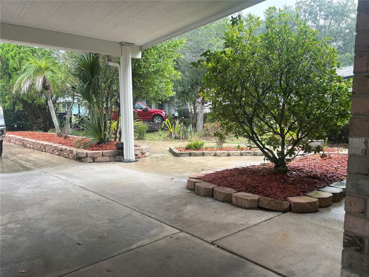 3690 DALE COURT — photo 9 of 40