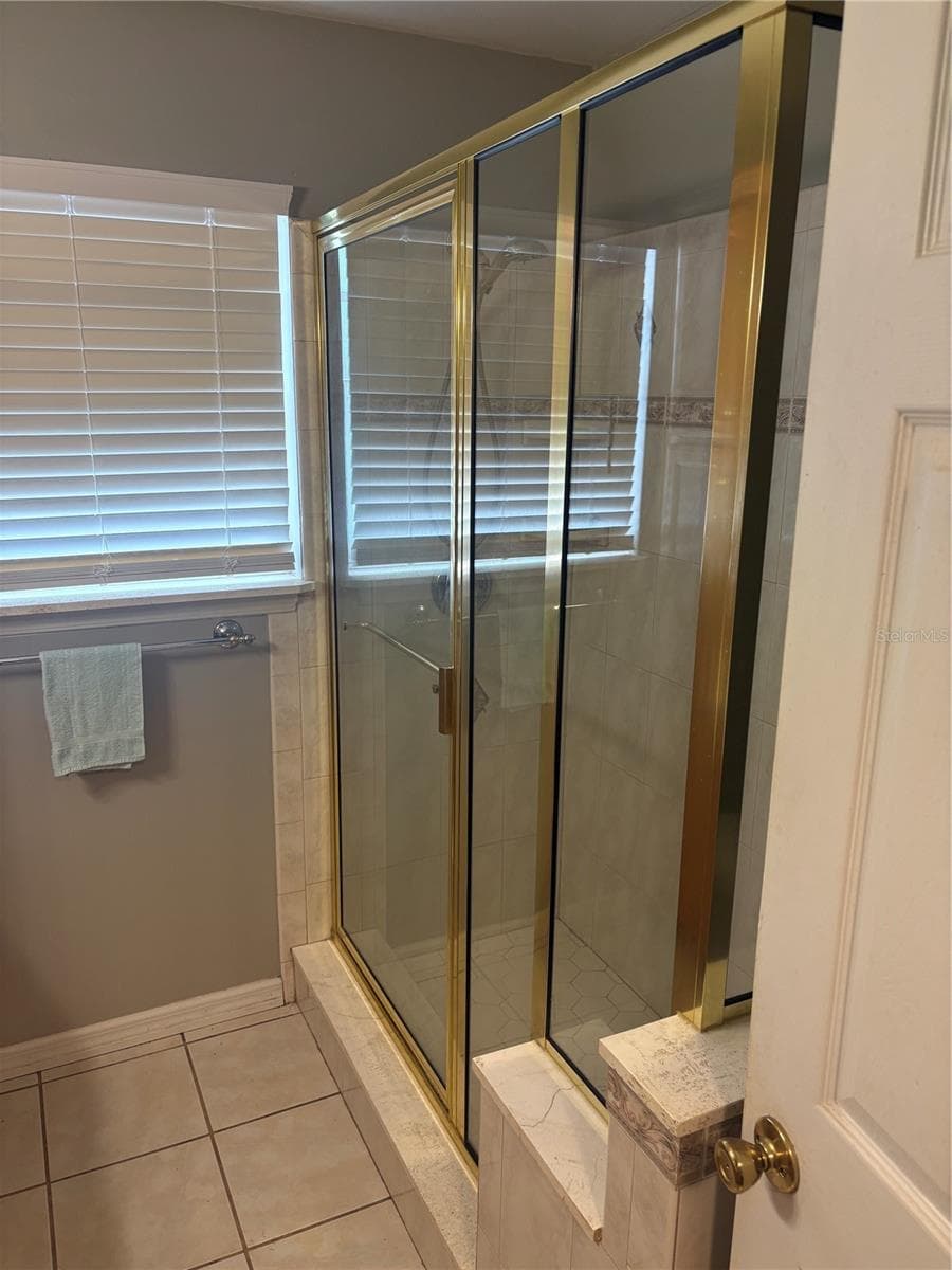 3690 DALE COURT — photo 20 of 40