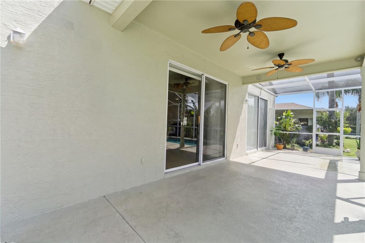 543 TERRANOVA CIRCLE — photo 33 of 38