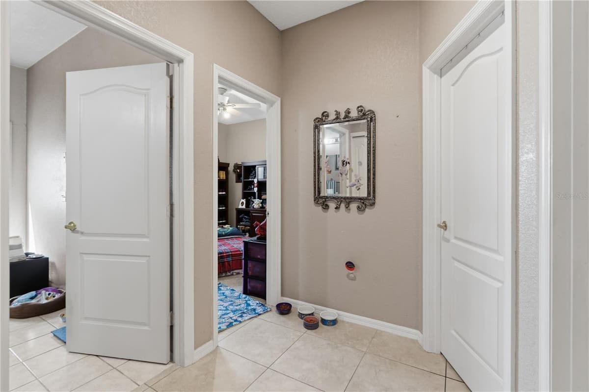 543 TERRANOVA CIRCLE — photo 27 of 38