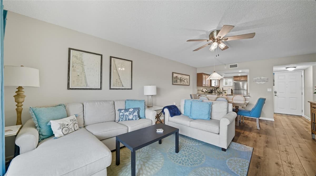 4250 A1A — photo 15 of 45