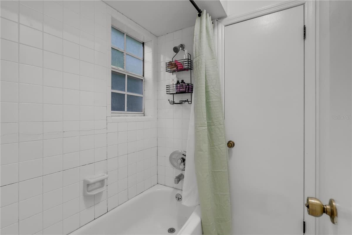 2221 73RD TERRACE — photo 17 of 24