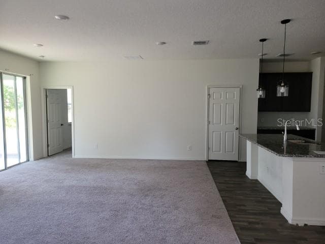 780 CONSUMER STREET — photo 4 of 11