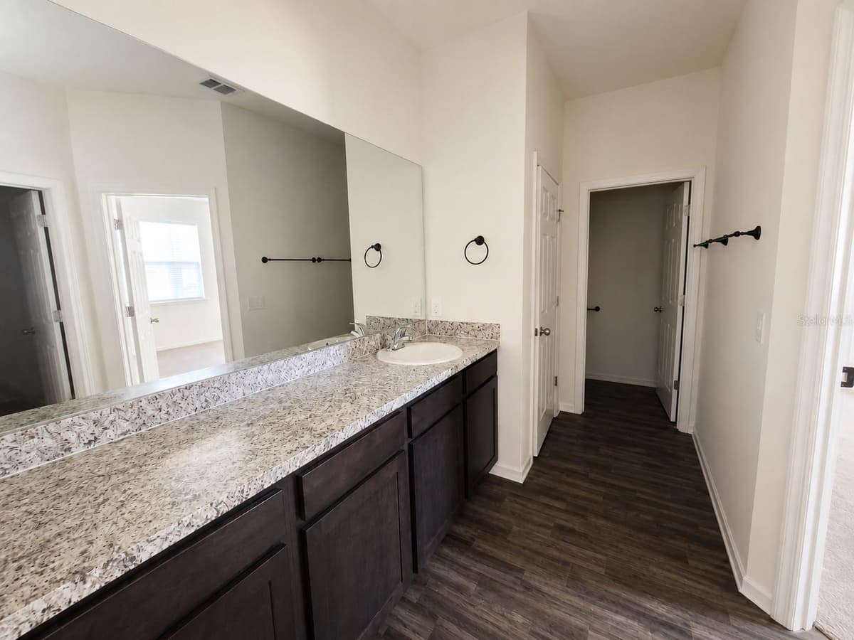 780 CONSUMER STREET — photo 8 of 11