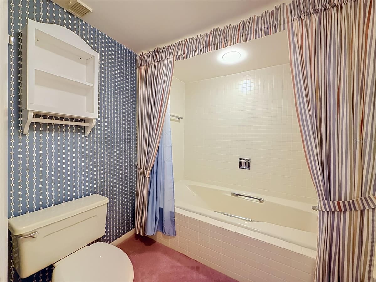 3078 EASTLAND BOULEVARD — photo 24 of 37