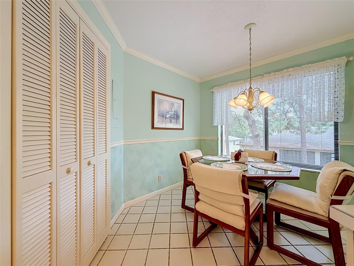 3078 EASTLAND BOULEVARD — photo 18 of 37