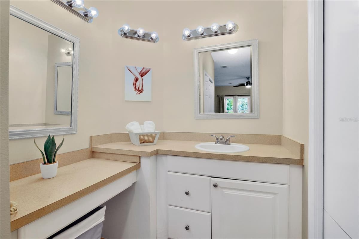 8825 CORAL PALMS COURT — photo 12 of 25