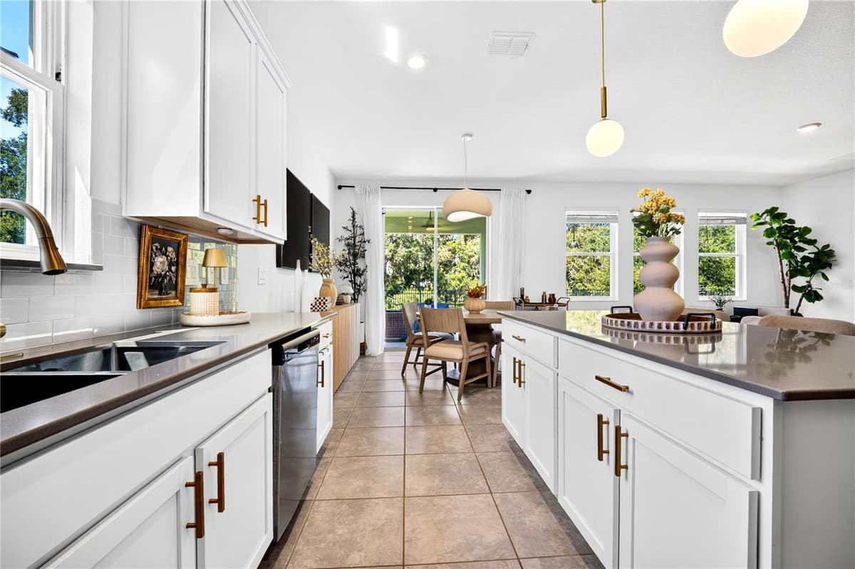 1924 TURTLE DOVE LANE — photo 4 of 86