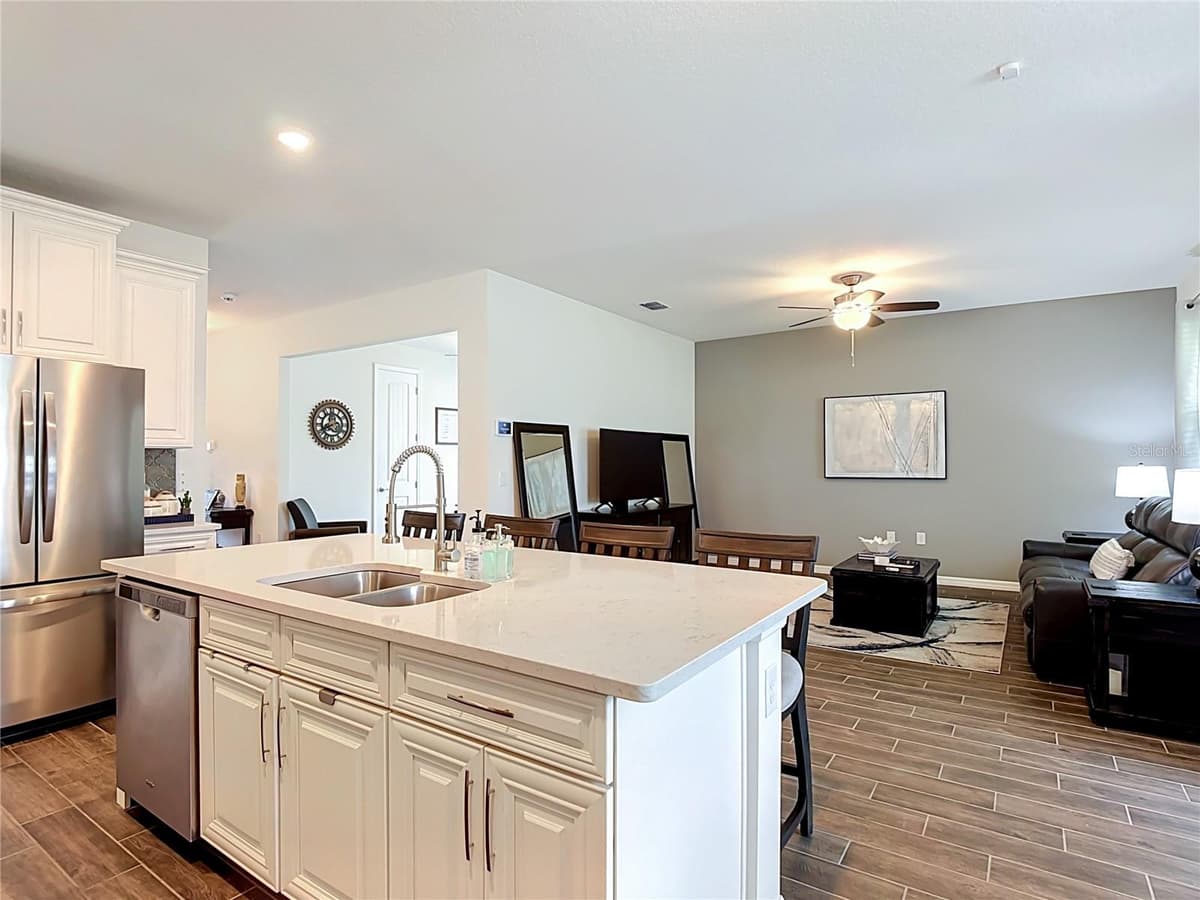 17825 BLAZING STAR CIRCLE — photo 14 of 55