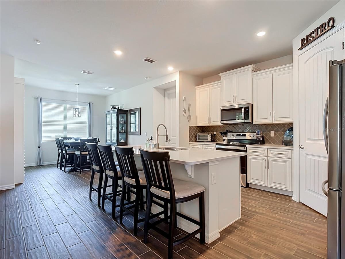 17825 BLAZING STAR CIRCLE — photo 13 of 55