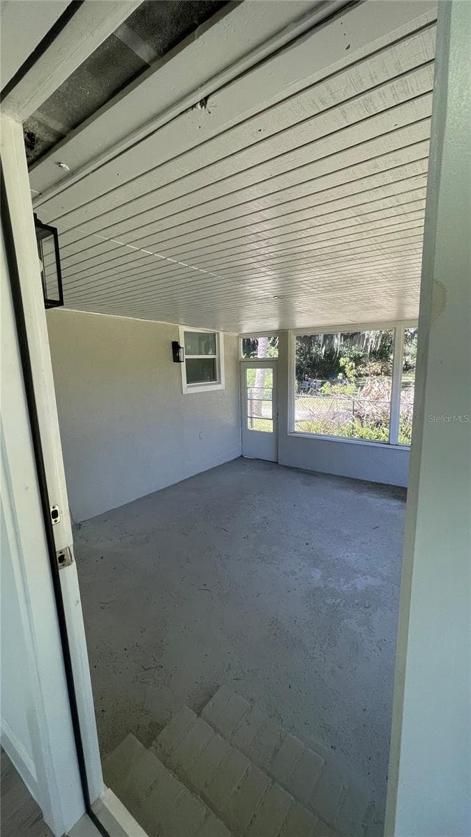 113 DIVISION STREET — photo 17 of 24
