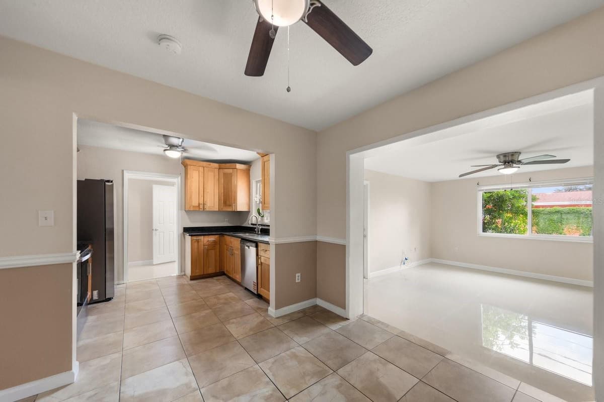 3531 FLORAL DRIVE — photo 13 of 32