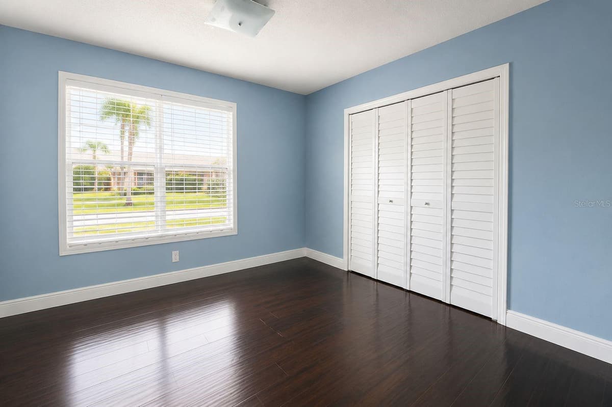 7336 FOREST HILL COURT — photo 6 of 10