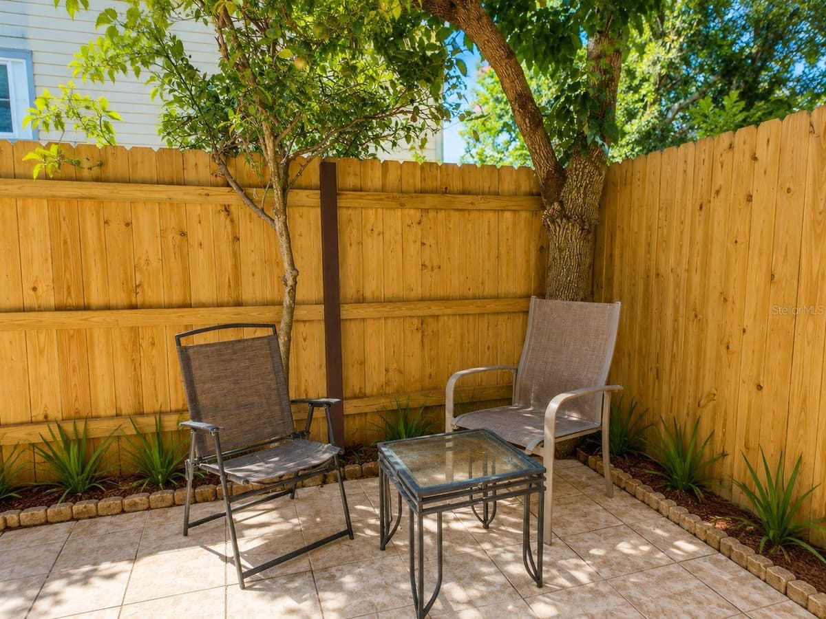 7336 FOREST HILL COURT — photo 10 of 10