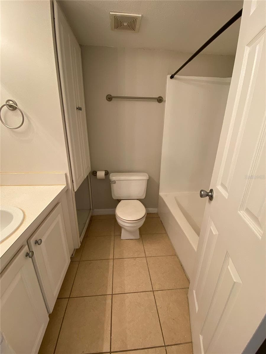 131 WATER FRONT WAY — photo 7 of 14