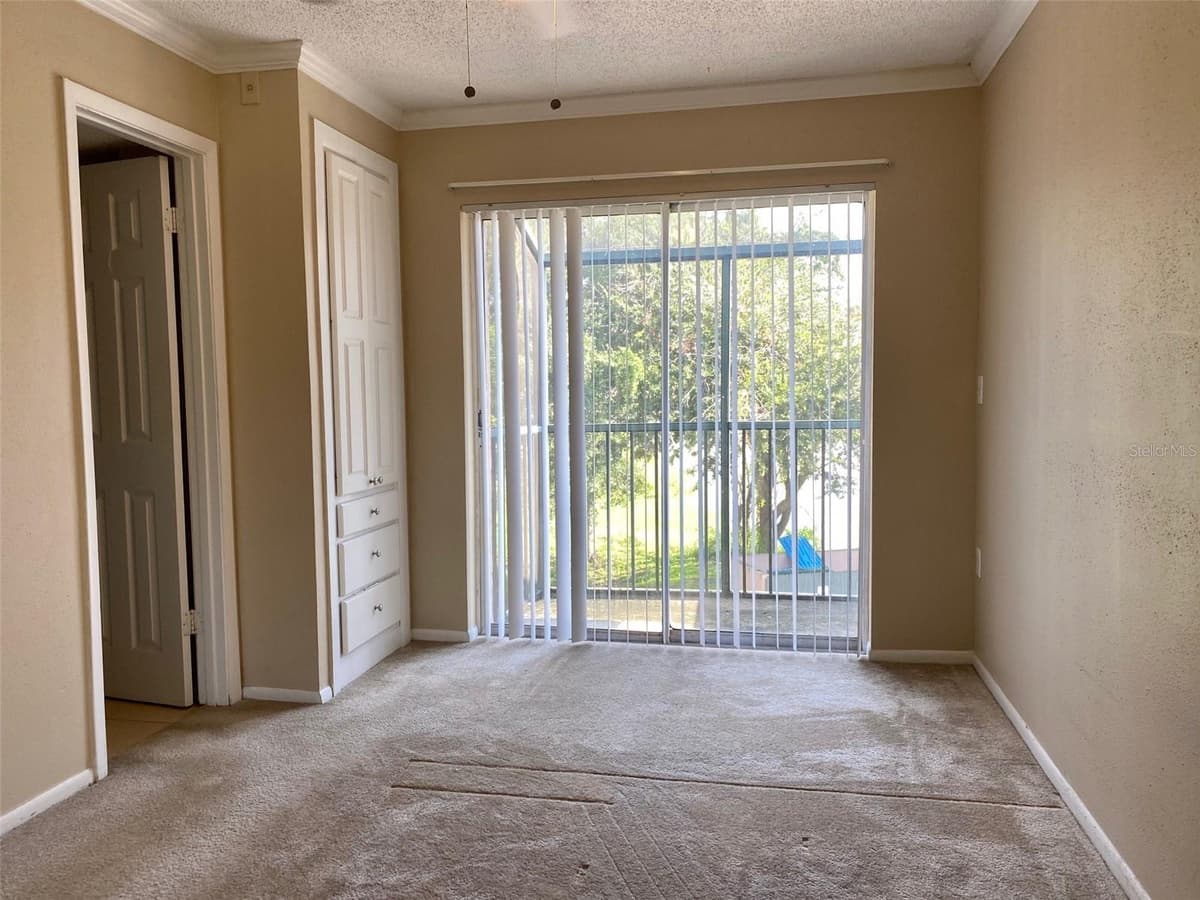 131 WATER FRONT WAY — photo 6 of 14