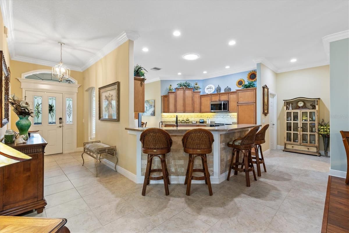 2965 FRENCH OAK AVENUE — photo 6 of 36
