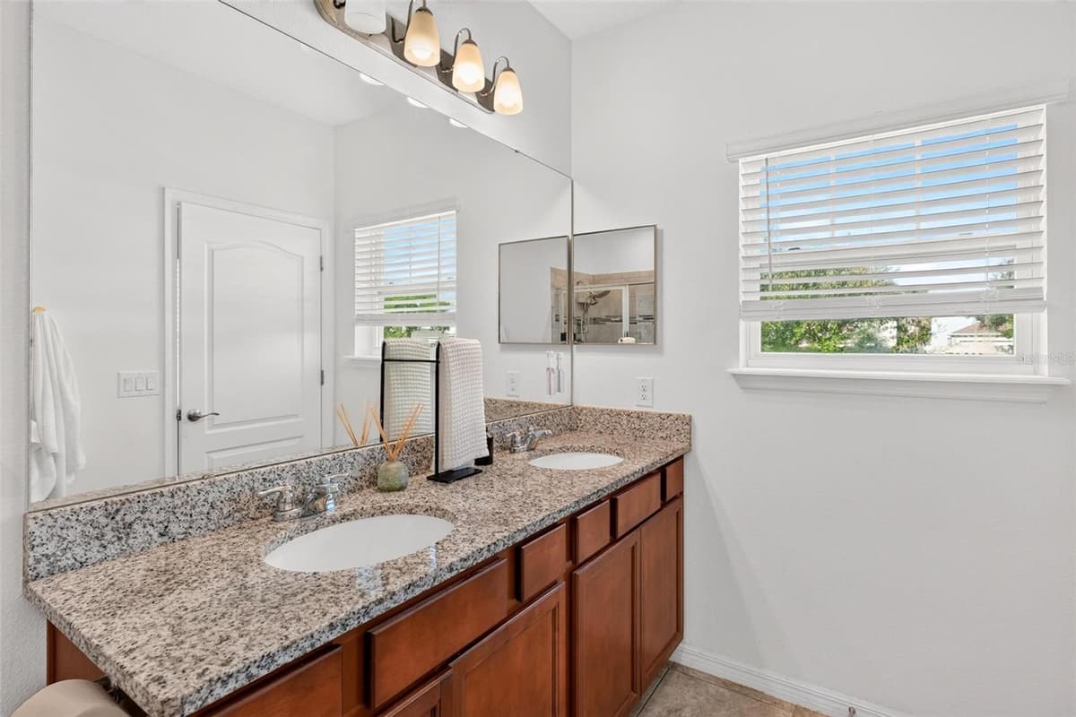 11156 HANLON TERRACE ALLEY — photo 18 of 47