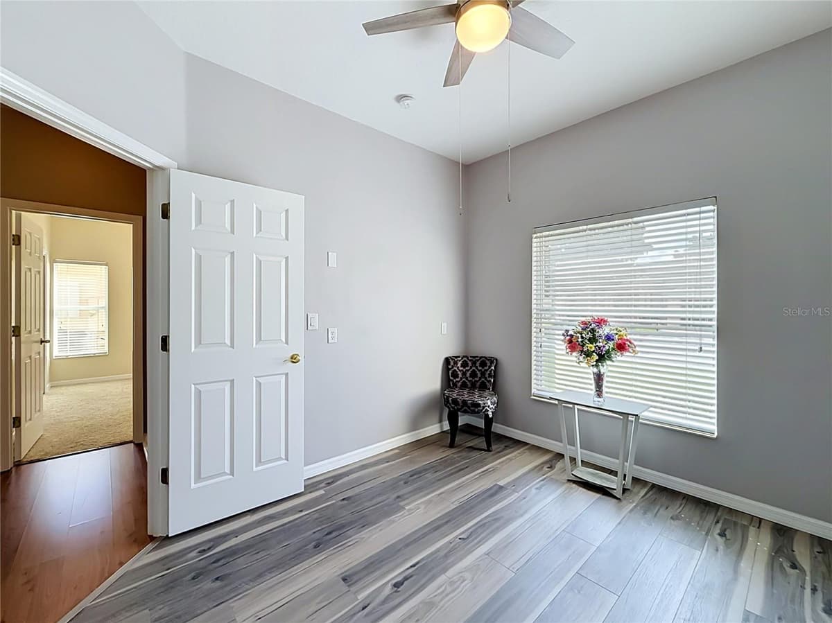 5024 LONG MEADOW DRIVE — photo 32 of 56