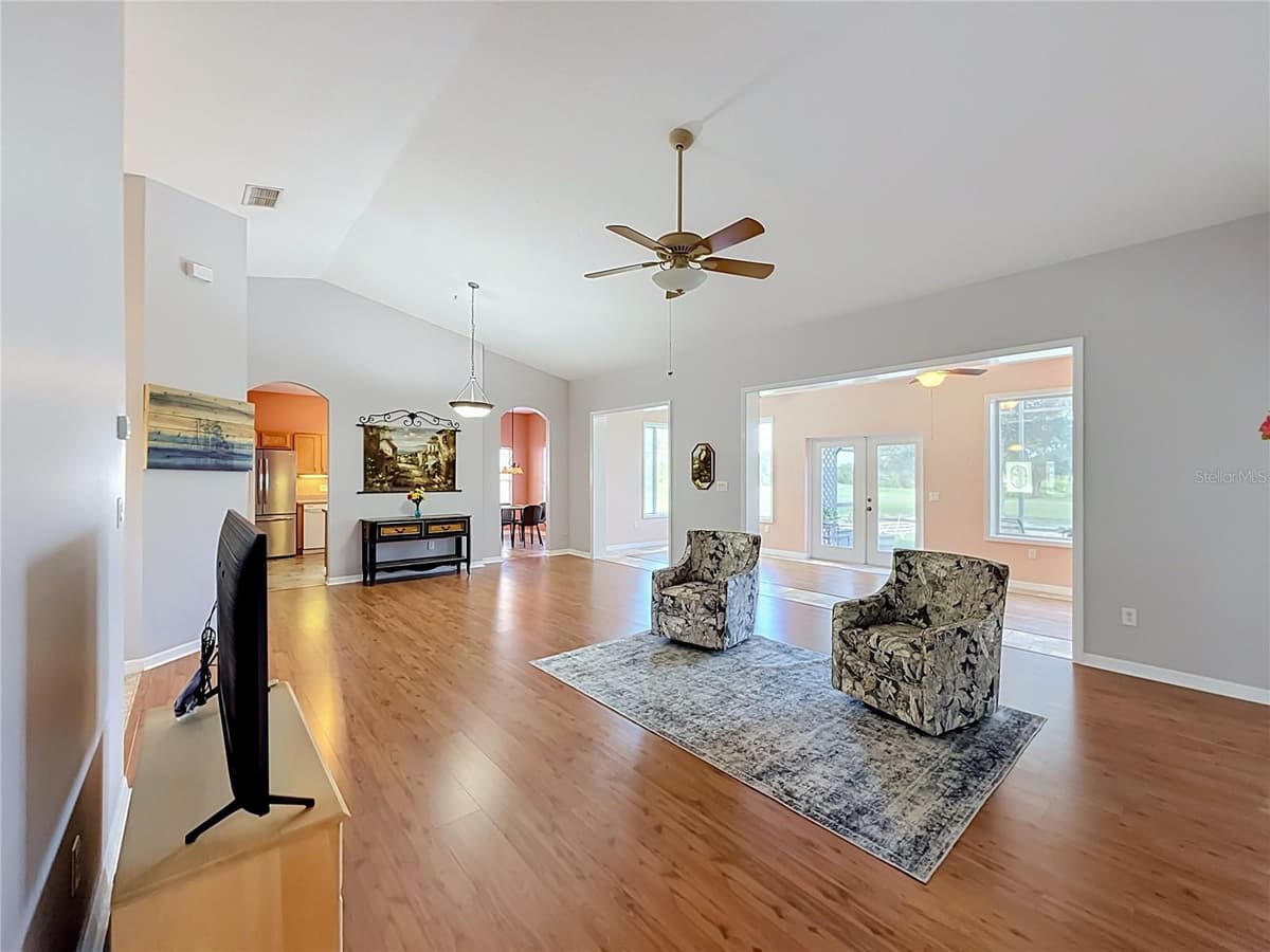 5024 LONG MEADOW DRIVE — photo 10 of 56
