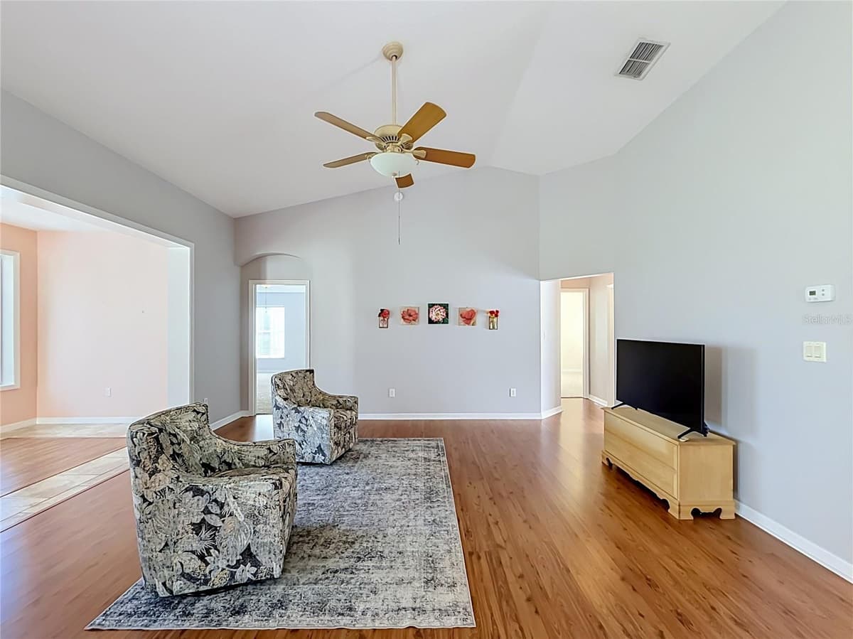 5024 LONG MEADOW DRIVE — photo 6 of 56