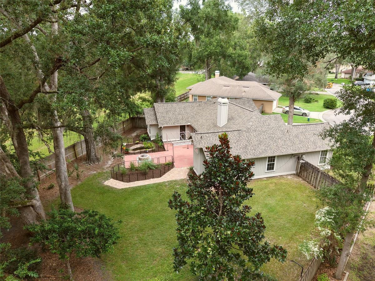 1118 82ND TERRACE — photo 76 of 77