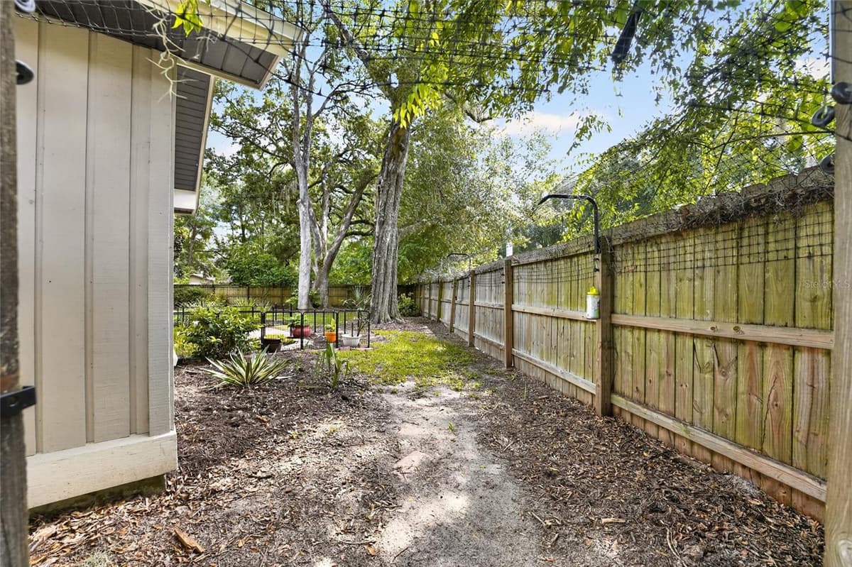 1118 82ND TERRACE — photo 52 of 77
