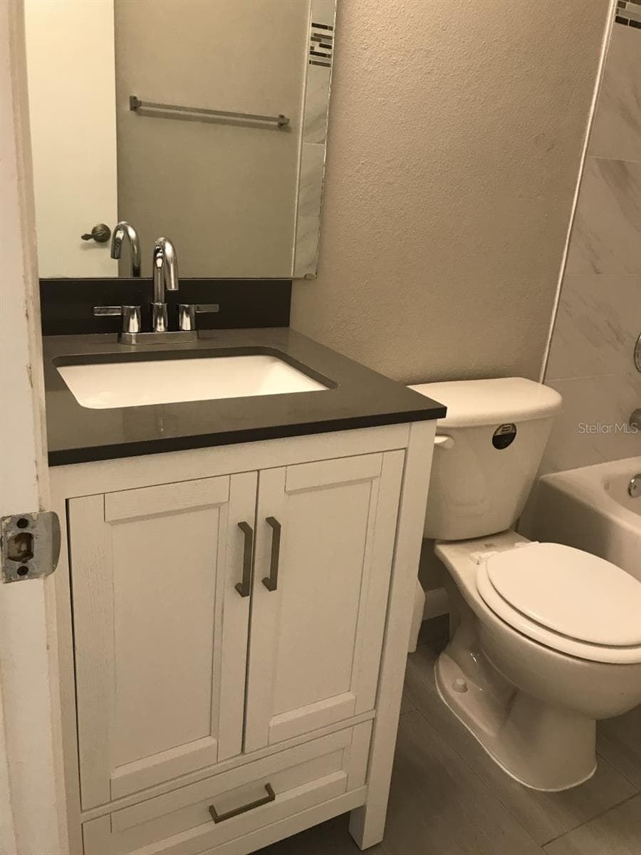 4711 GROVE POINT DRIVE — photo 13 of 23