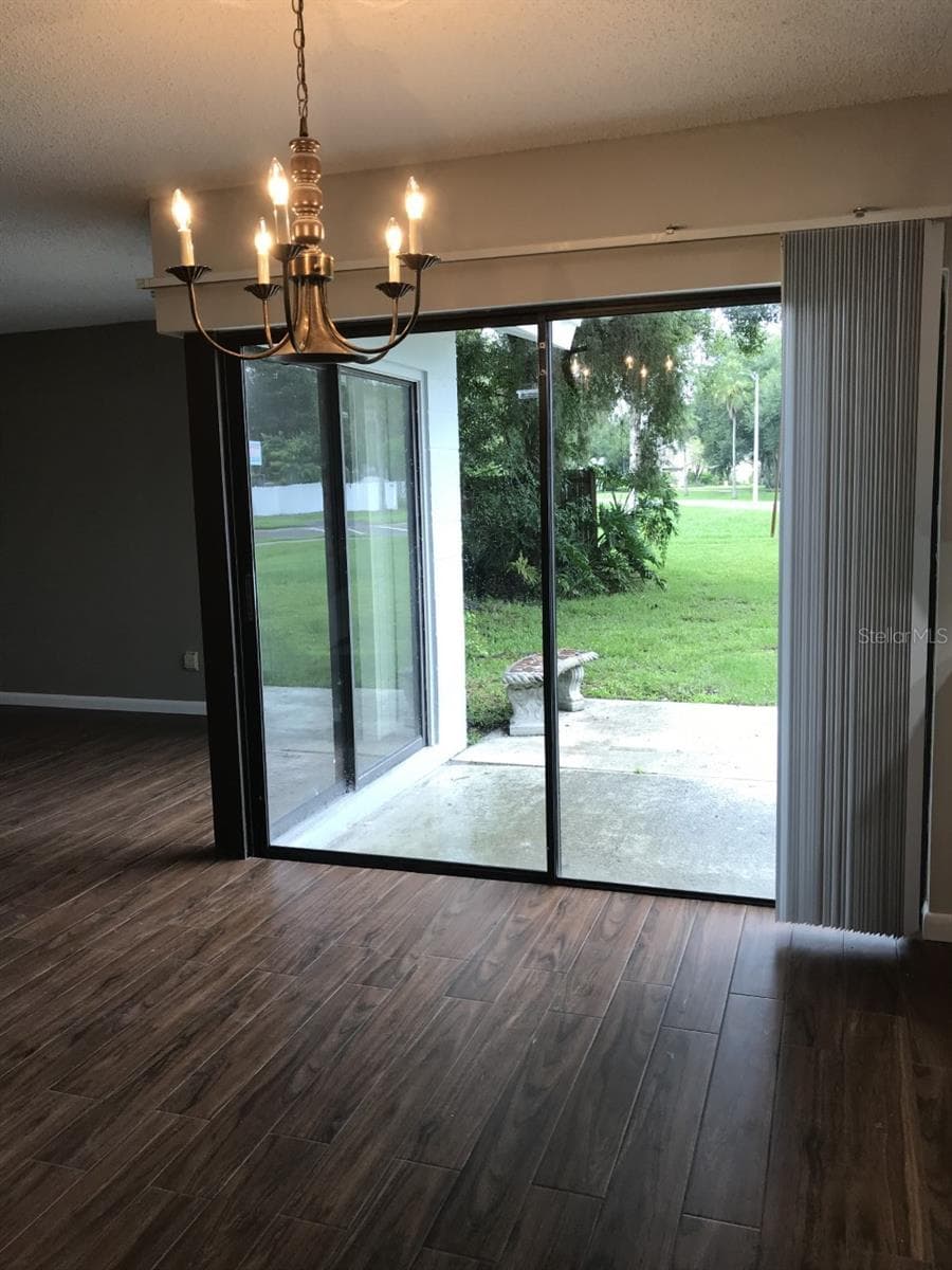 4711 GROVE POINT DRIVE — photo 11 of 23