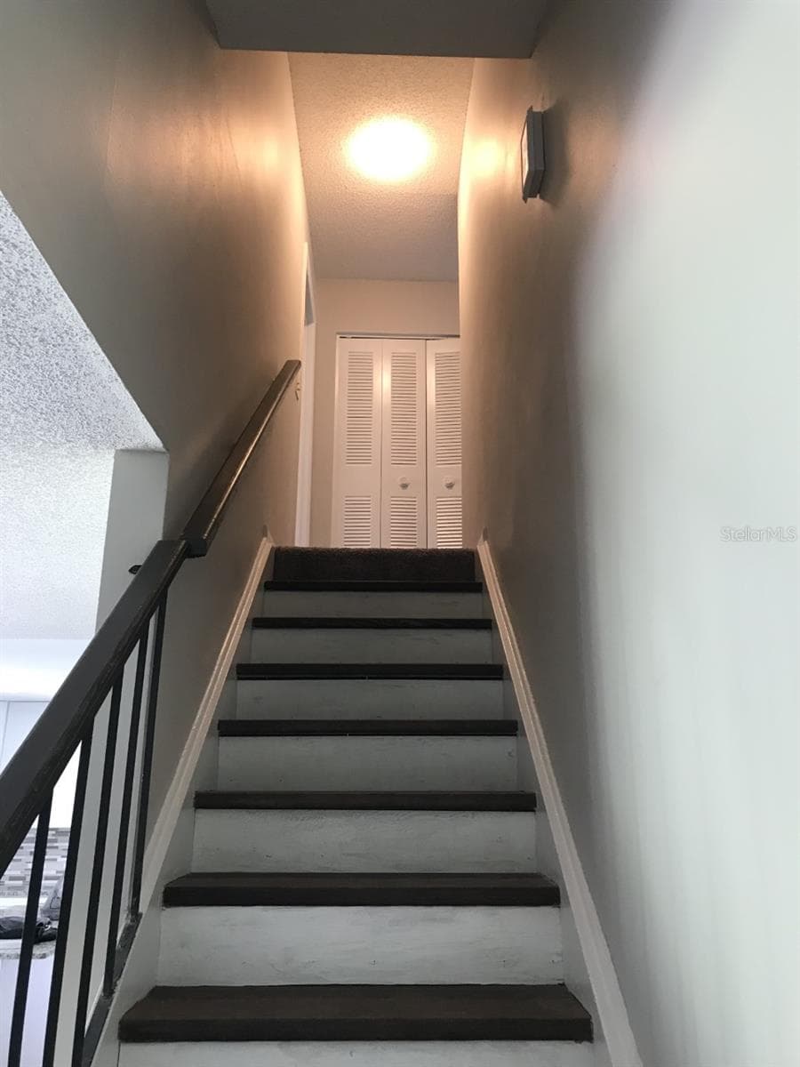 4711 GROVE POINT DRIVE — photo 15 of 23
