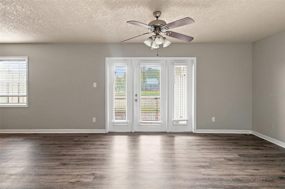 3889 POMPANO DRIVE — photo 18 of 87