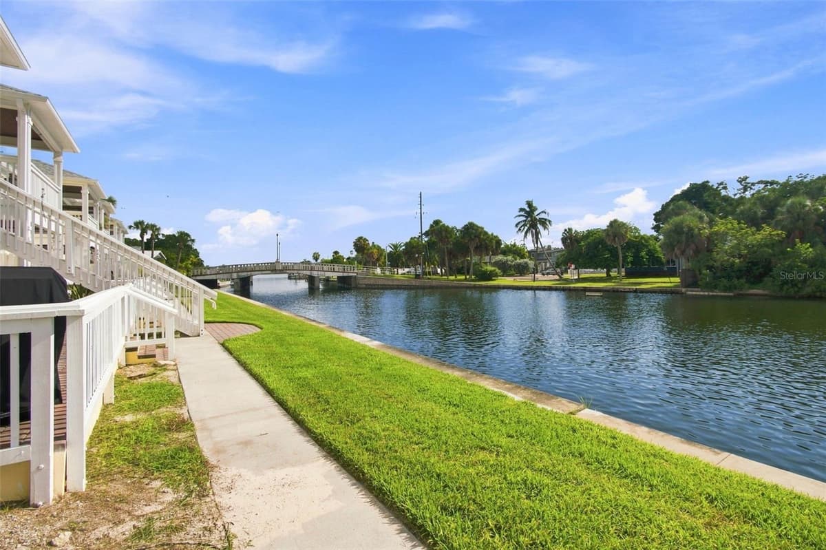 3889 POMPANO DRIVE — photo 53 of 87