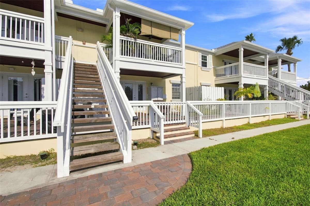3889 POMPANO DRIVE — photo 50 of 87
