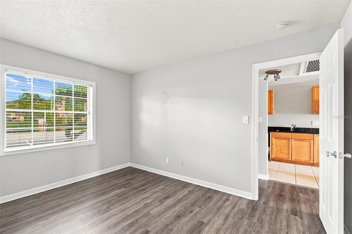 3889 POMPANO DRIVE — photo 4 of 87