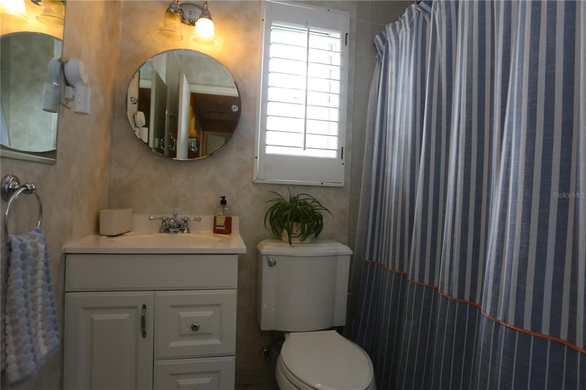 4414 WATROUS AVENUE — photo 11 of 11